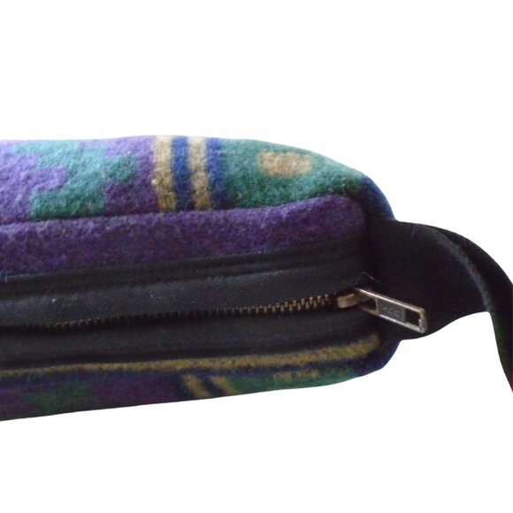 Mid-West Garment Co Wool Blend Blanket with storage bag 65x80 Green Purple Yel - Picture 3 of 6